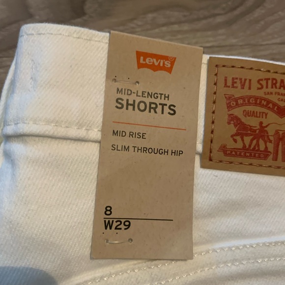 White MIDRISE MID LENGTH SHORTS - Picture 5 of 12